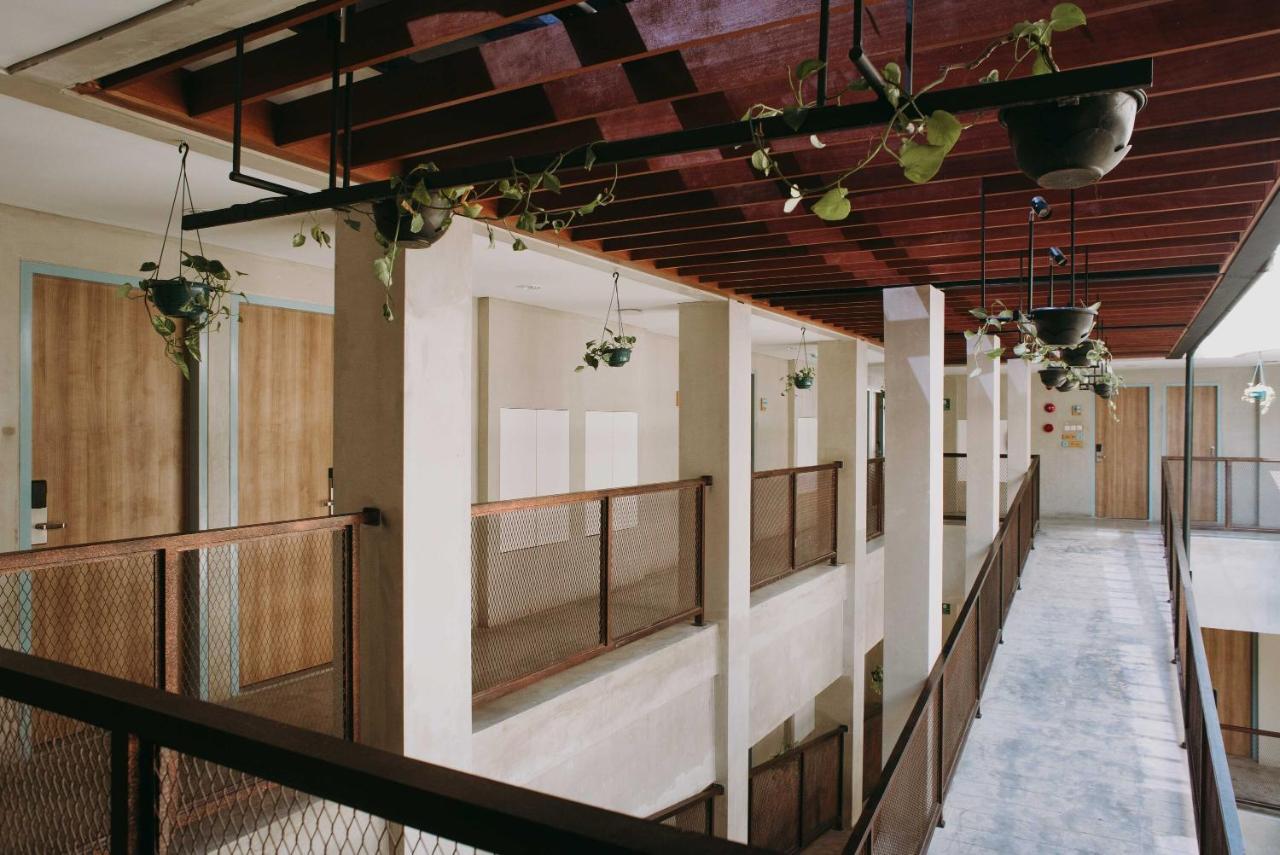 فندق Panahouse سورابايا المظهر الخارجي الصورة